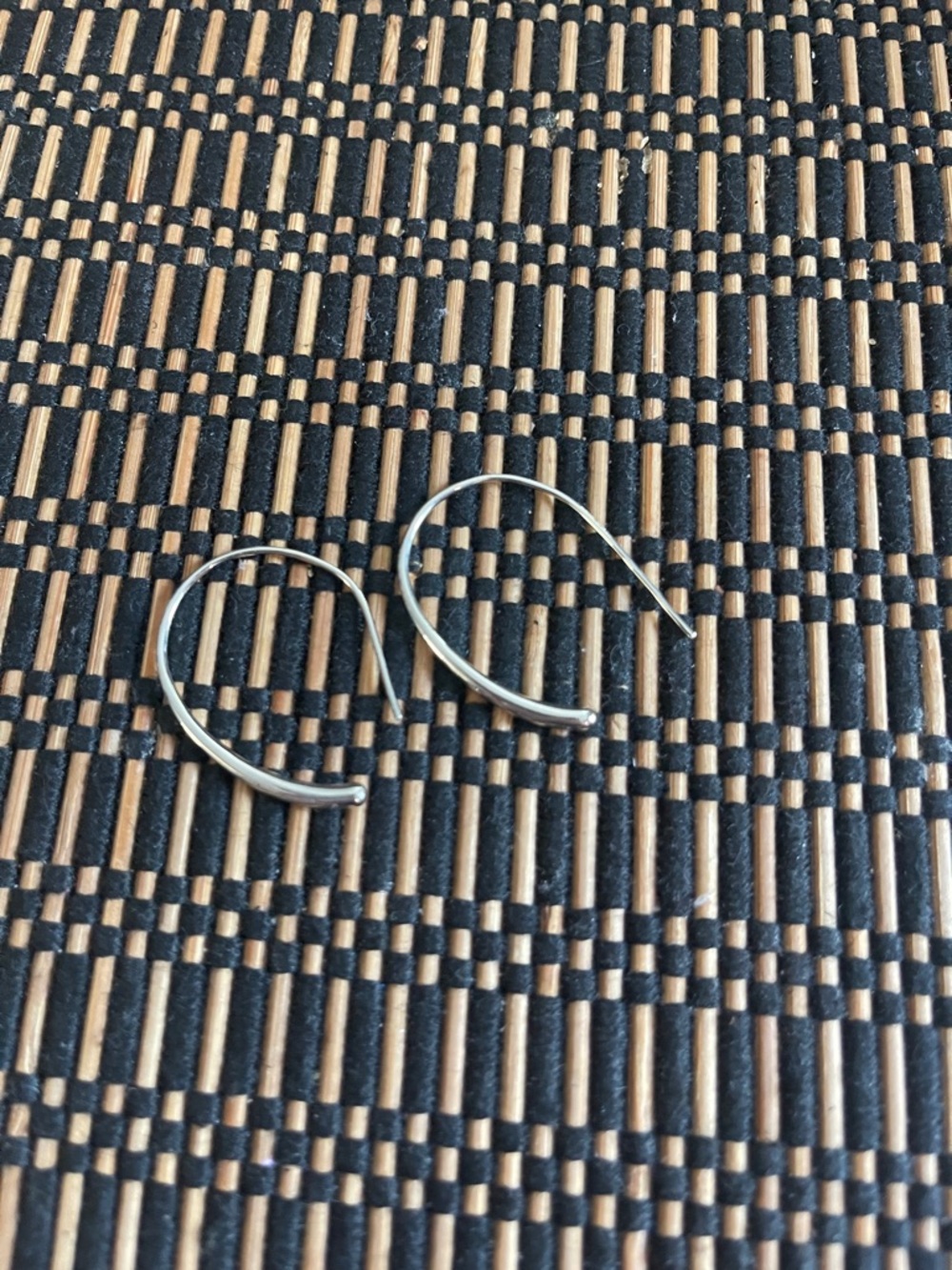 Minimalist Silver Threader Hoop Earrings